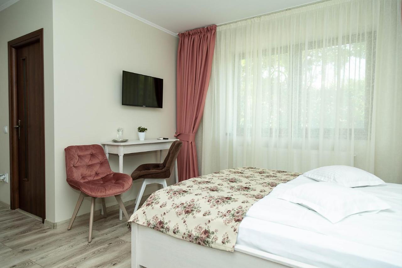 Pensiunea Casablanca Reghin Ngoại thất bức ảnh