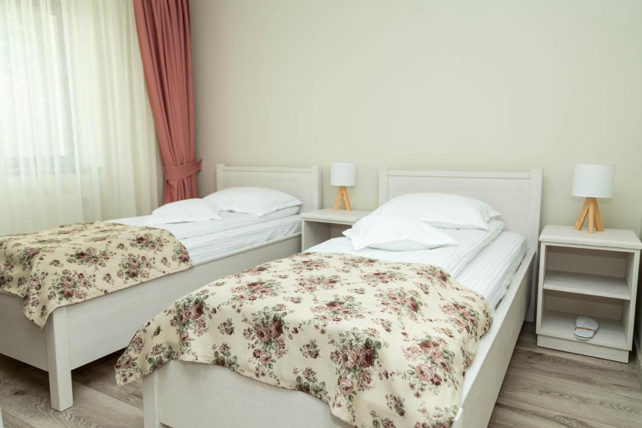 Pensiunea Casablanca Reghin Ngoại thất bức ảnh